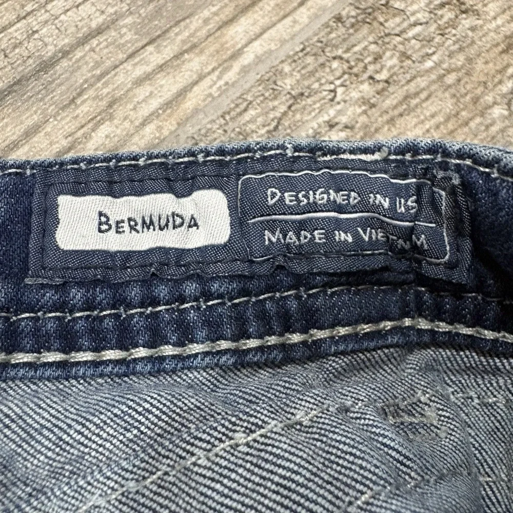 Vtg Miss Me Bermuda Shorts Girls Denim 2000s Y2K Sz 10 Rhinestones Embellished